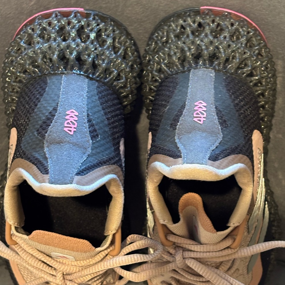 ADIDAS 4D FWD RUNNING SHOES - Picture 3 of 8